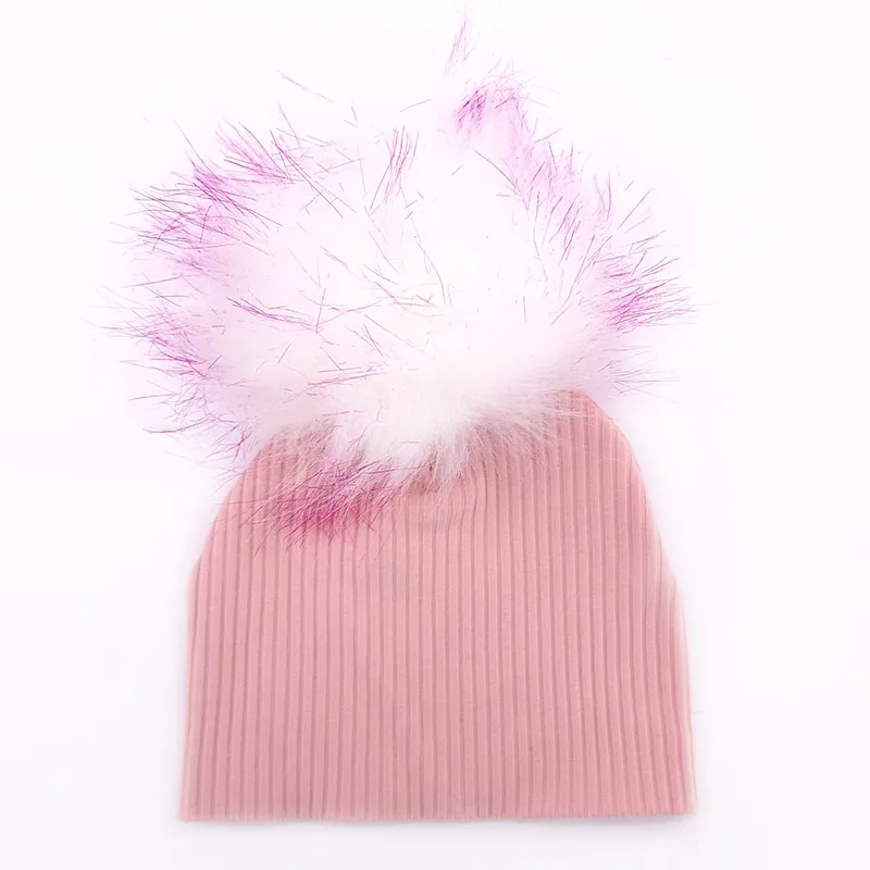 pink1 Хлопковые шапки в рубчик для новорожденных мальчиков и девочек с Розовым помпоном из искусственного меха; Детские шапки и шапки Skullies для девочек; сезон осень-зима; подарок - Цвет: pink1