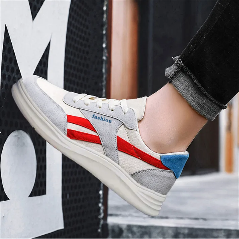 

Light breathable men's casual sneakers Fashion mesh soft lace-up running sports shoes Wear resistant non-slip men casual shoes