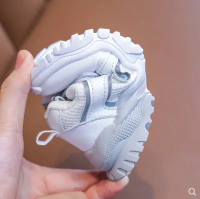 

2020 NEW Autumn Boys Girls Sport Shoes Fashion Casual Breathable Kids Running Shoes Mesh Breathable Soft Bottom Children