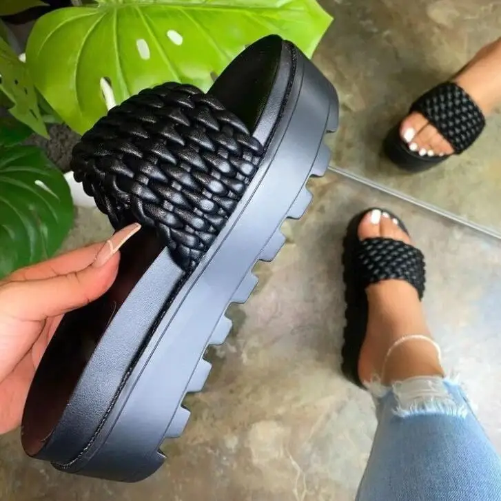 

Новинка весна-лето 2021 женские босоножки на высоком каблуке из ПУ кожи с губчатой подошвой очень толстые женские босоножки с рисунком под ис...