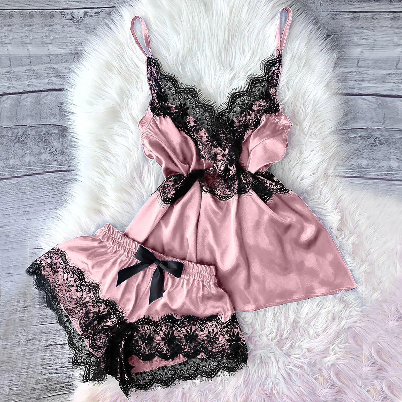 

Women Underwear Set Erotic Lingerie V-Neck Pajamas Sexy Lace Lingerie Set Female Bowknot Nightwear Sleepwear Shorts Set