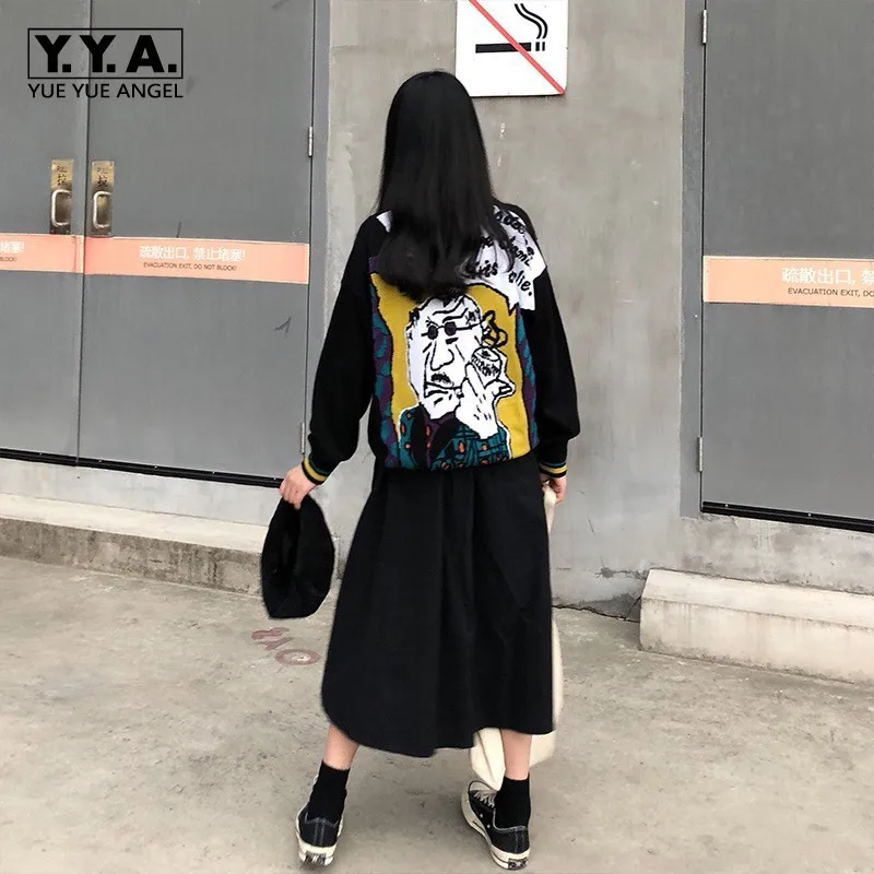Корейский элегантный стильный женский свитер с надписью на спине героями