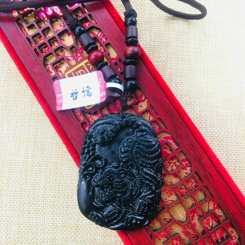 Подвескаиз натурального камня черного нефрита ручной работы черное большое