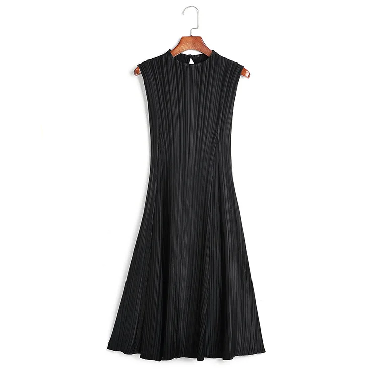 

LANMREM High Quality Pleated Dresses For Famale 2021 Summer New Sleeveless All Match A Line Dresses Women's Elastic Slim YJ491