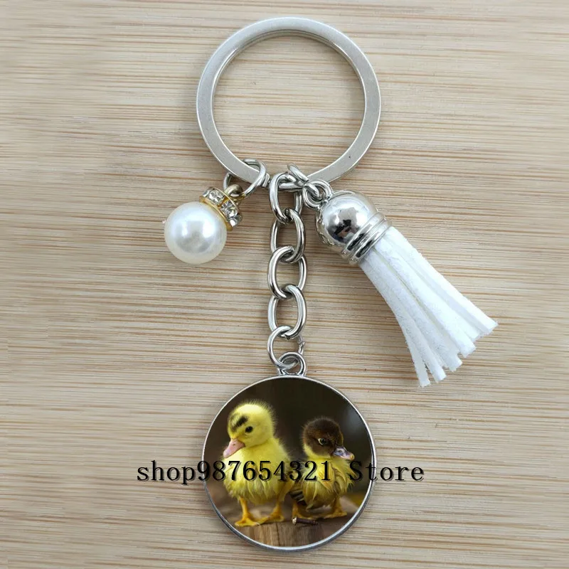 Новый милый брелок для ключей с утенком кисточкой детский школьный подвеской