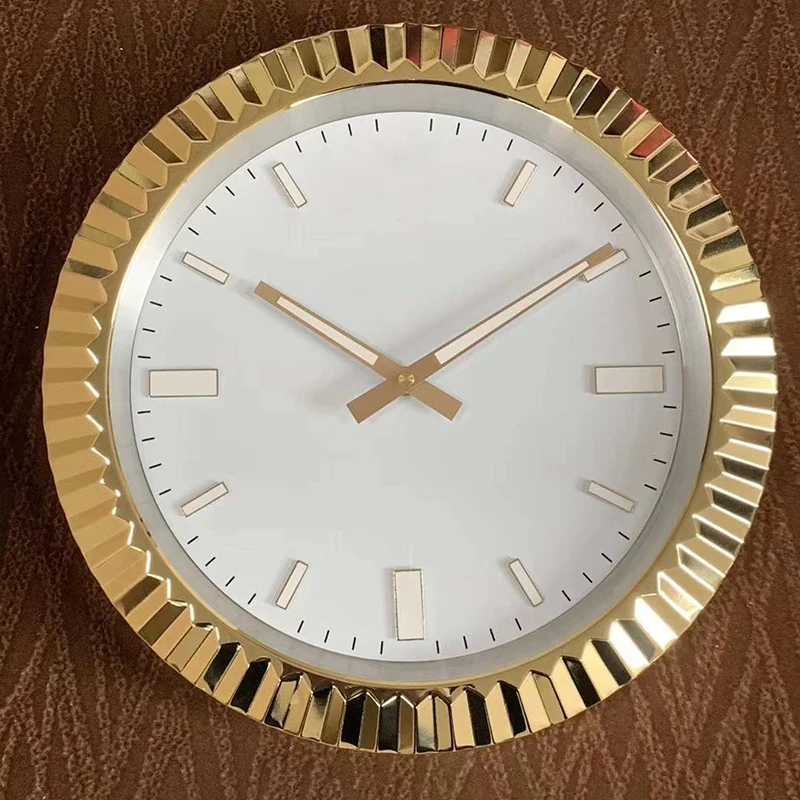 Европейские дизайнерские часы в форме часов из нержавеющей стали с функцией