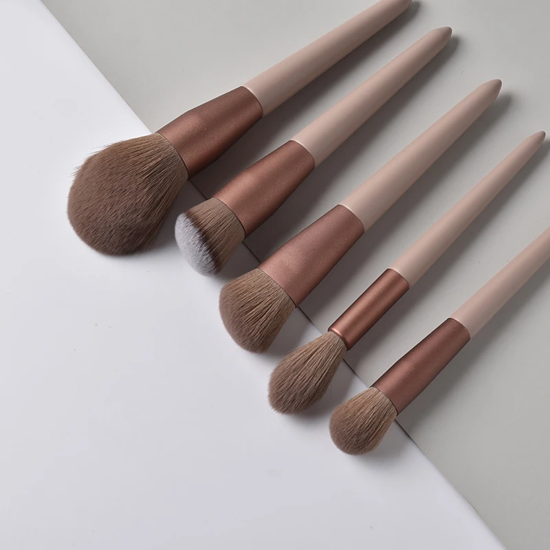 

13pcs Professional Makeup Brush Set Soft Fur Beauty Highlighter Powder Foundation Concealer Multifunctional Cosmetic Tool Makeup
