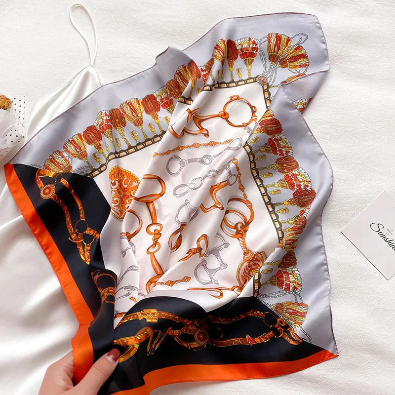 

2021 New Design Print Silk Neck Hairband Foulard Women Neckerchief Square Shawl Wrap Spring Bandana