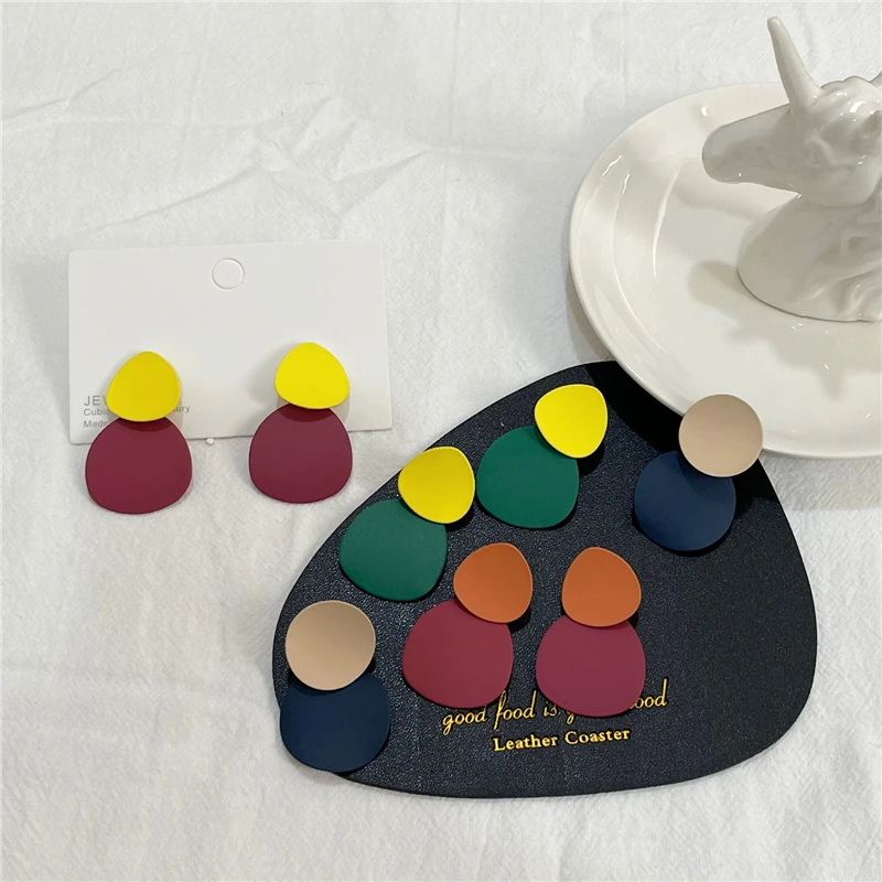 

The earring trend of fresh earnail of Korean new fashionable woman of individual character geometry alloy baking lacquer