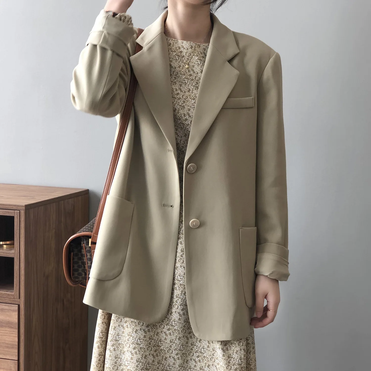 

Single-Breasted Suit Jacket Women' 2021 Spring Autumn Korean Style Loose Elegant Women Blazers and Jackets Office Lady