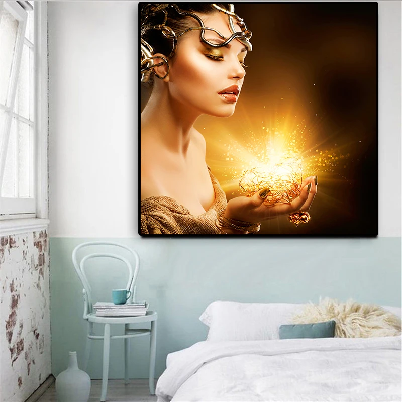 Современная Золотая женщина настенная печать холст картина в скандинавском