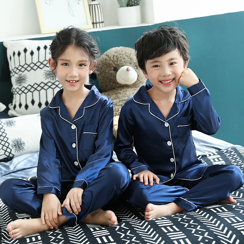 

Christmas Pajamas Set Baby Autumn Winter Long Sleeve Silk Sleepwear Set Solid Color Comfort Girl Boy Nightwear Cloth Long Pant