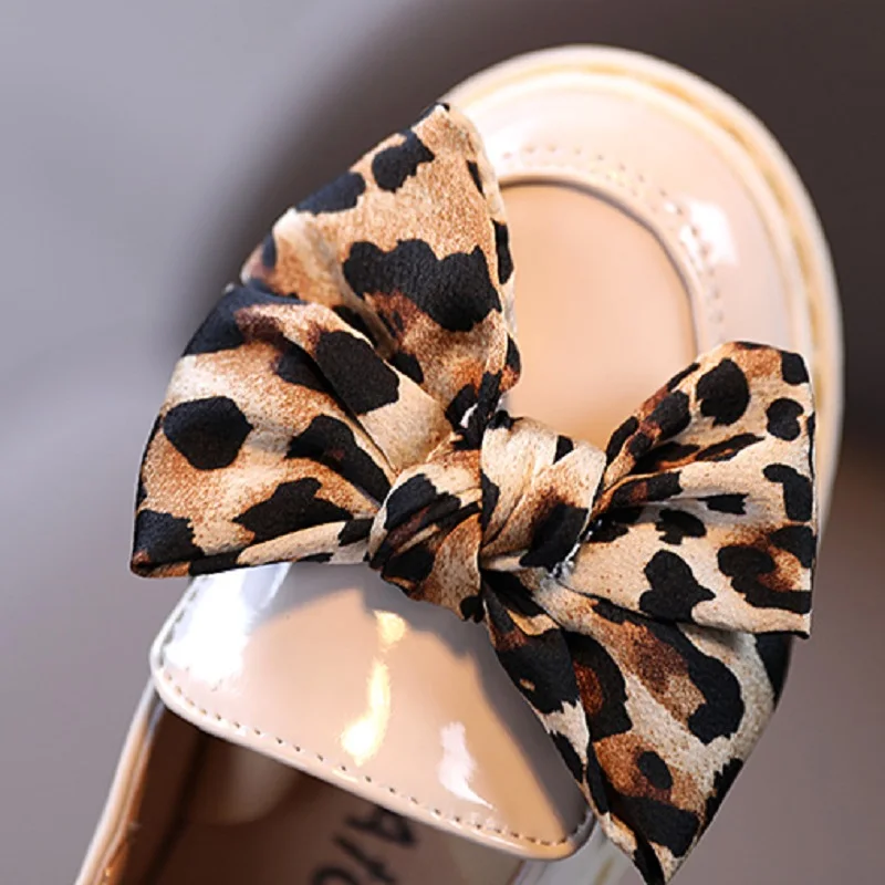 Туфли для девочек модные весенне-осенние детские элегантные леопардовые туфли