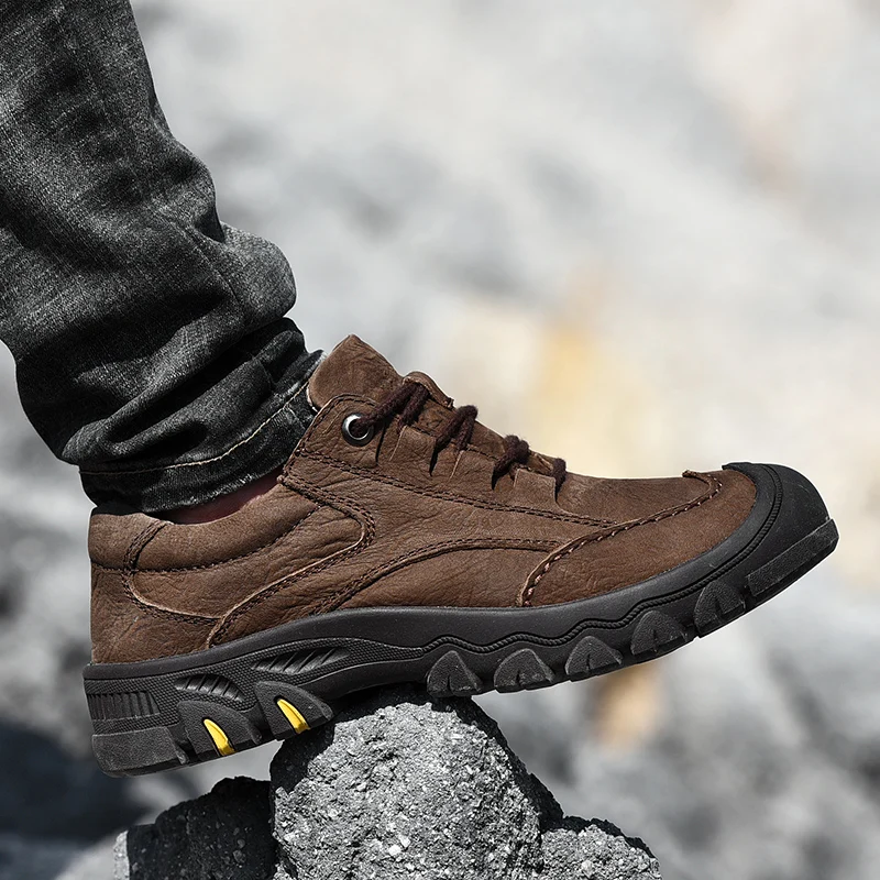 

Men Hiking Shoes Outdoor Breathable Tactical Combat Ankle Boots New Genuine Leather Mens Sneakers Non-Slip Casual Trekking Shoes