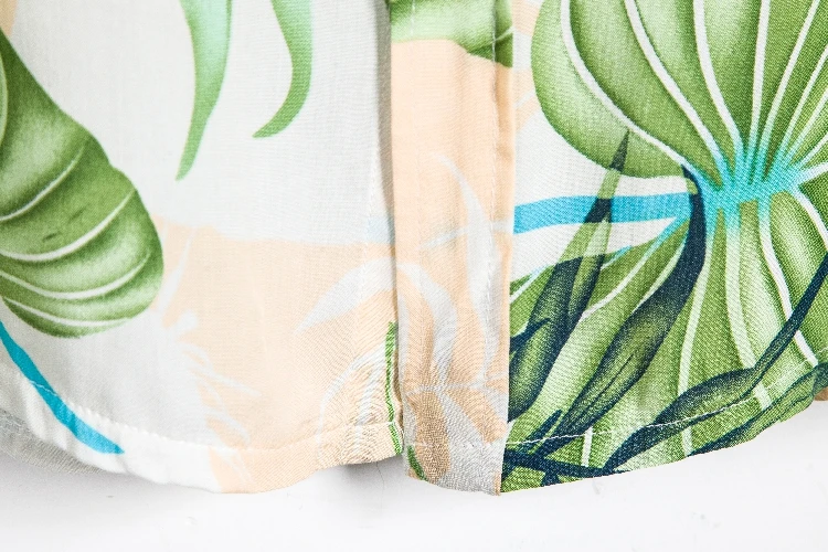 

2020 Brand new men's summer Hawaiian beach resort print cool cool fashion casual shirt shirt men shirt men short sleeve