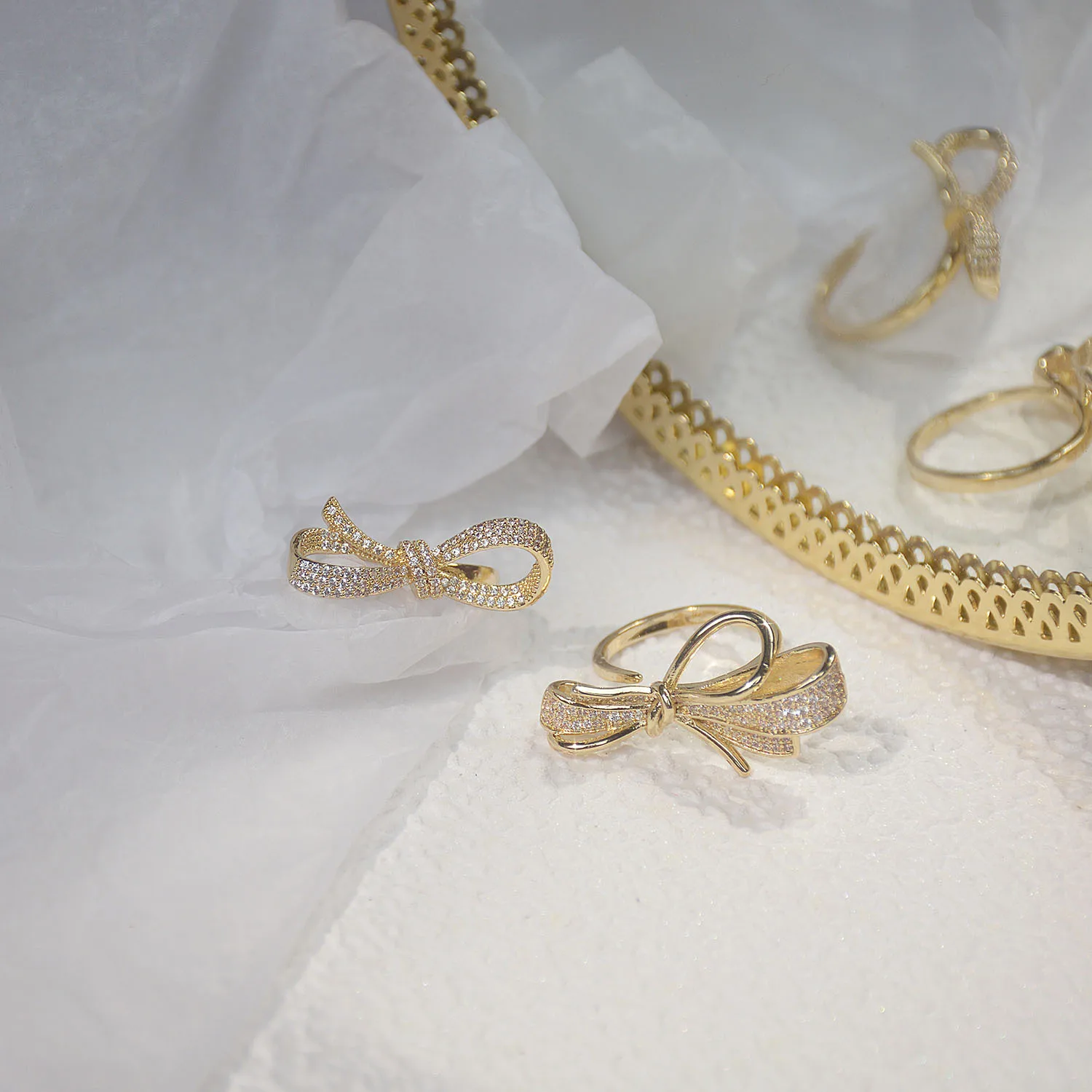 

Luxury Full Rhinestone Gold Butterfly Rings For Woman Korean Jewelry Wedding Party Girl's Unusual Accessories Student Rings