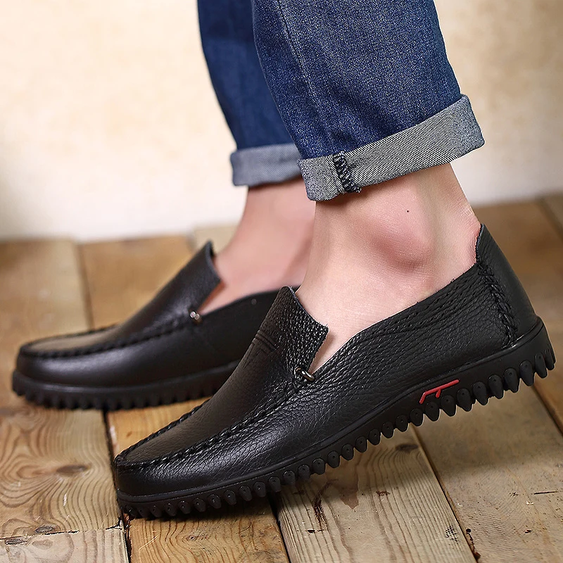 

Men Genuine Leather Shoes Fashion Slip On Shoes For Men Leather Men Loafers 2020 New Genuine Leather Casual Driving Shoes
