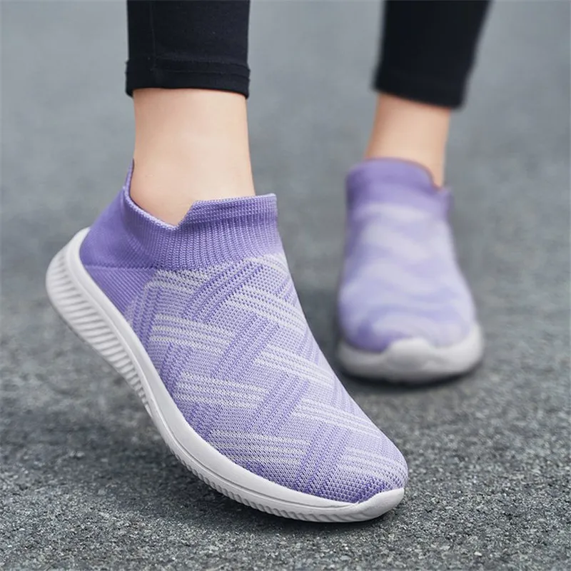 

Sock Shoes Women Walking Shoes 2021 Fly-Weaving Breathable Casual Sneakers Light Flat Loafers Trendy running shoes