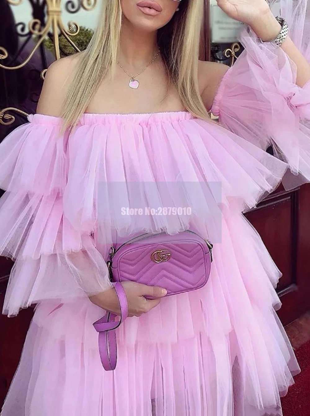 

2020 New Chic Boat Neck Mini Cocktail Dresses Homecoming Dress Pink Short Formal White Party Dress Tiered Graduation Dress Dubai