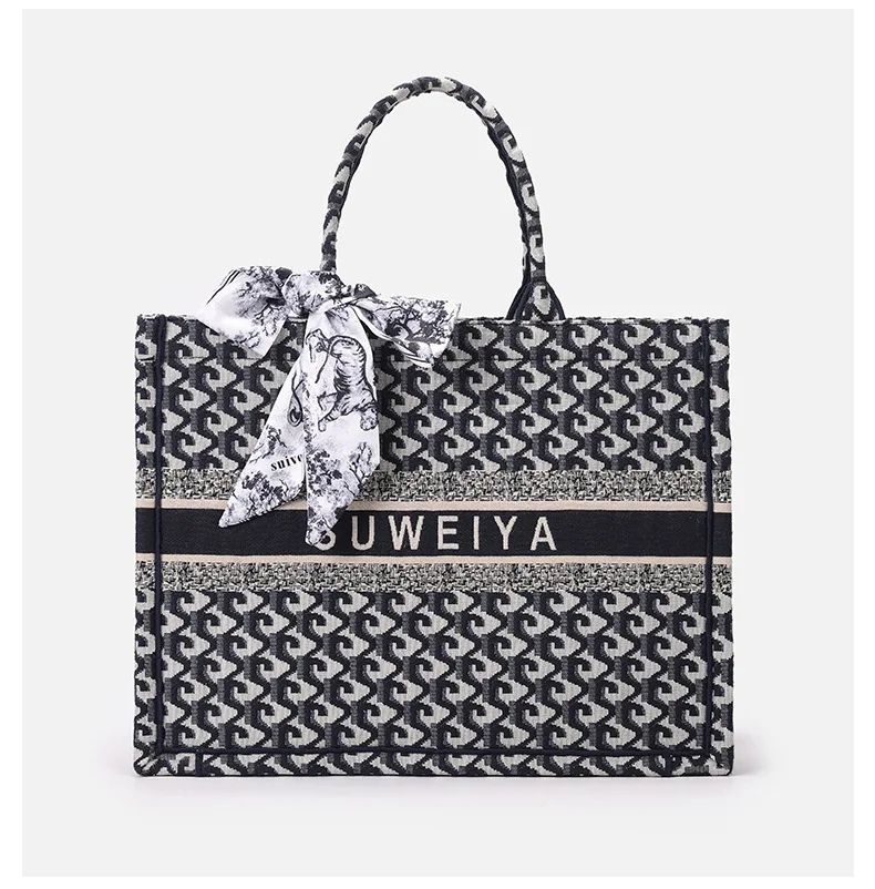 

2021 new knitted jacquard buttote bag European and American fashion shoulder bag portable female bag