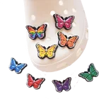 Милые украшения в виде бабочек, крокодиловых туфель, аксессуары из ПВХ, декоративные дизайнерские украшения для девочек, женщин, детей, значки, подарки