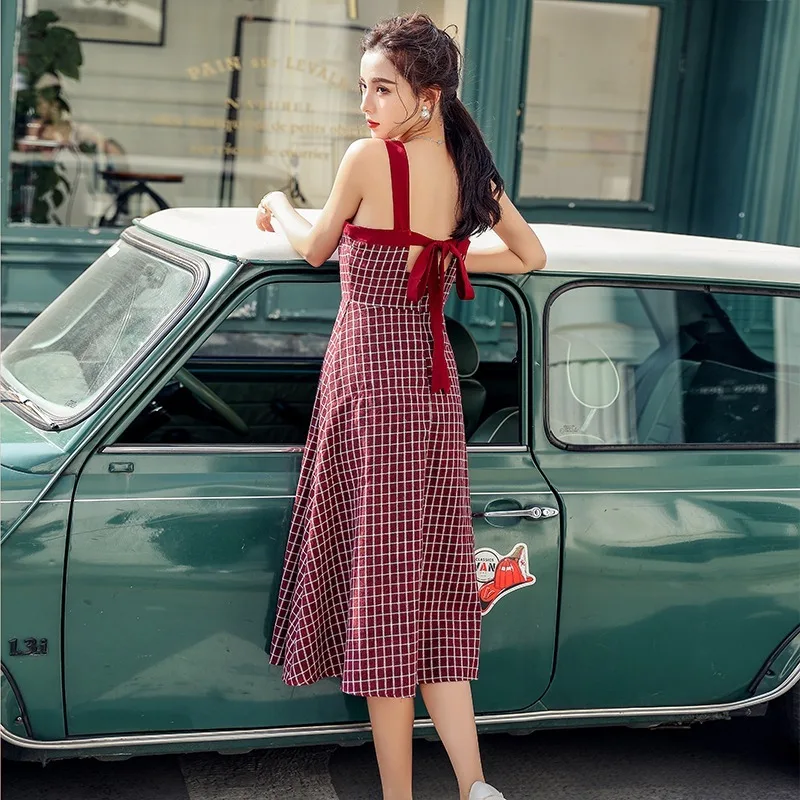 2021 стиль Новинка В стиле ретро Платье на бретелях красный плед платья
