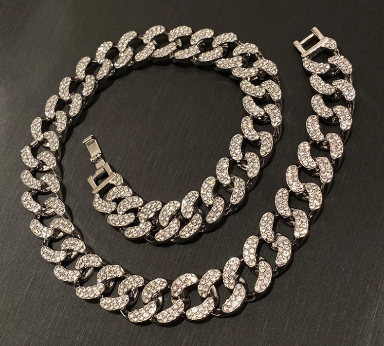 

Women Exaggerated metal chain necklace chain ins fashion Cuban full zircon necklace