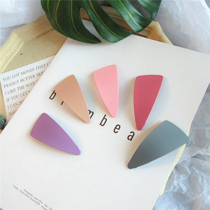 Корейская ручная работа акриловая мультяшная треугольная заколка для волос