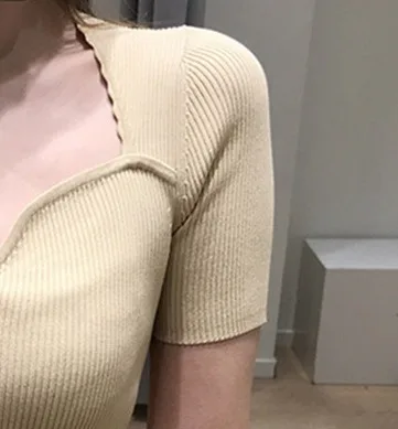 

Spring/Summer 2021 New Fashion Short-sleeved Ribbed Slim-fit Sweater