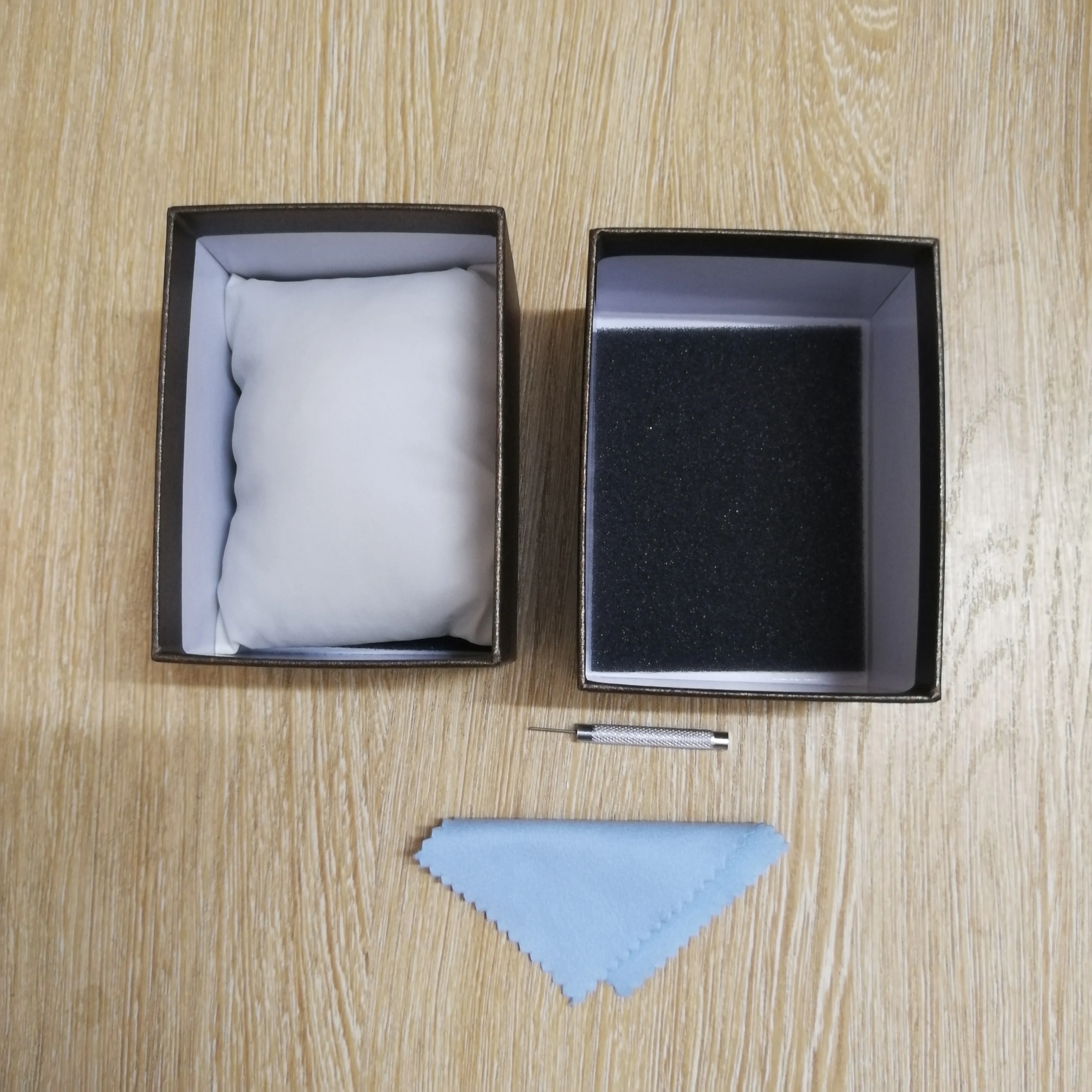 Только те кто разместит заказы в нашем магазине могут купить эту коробку только