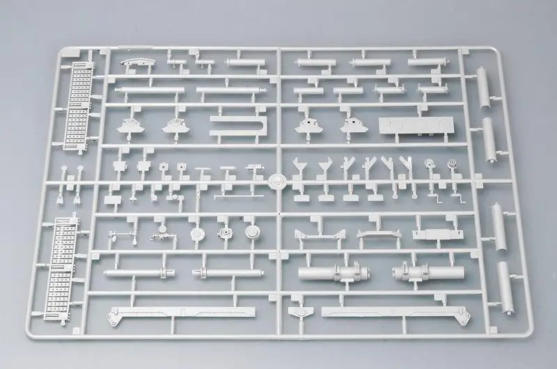 Trumpeter 1/35 Самоходная артиллерийская модель K72 пластик 14+