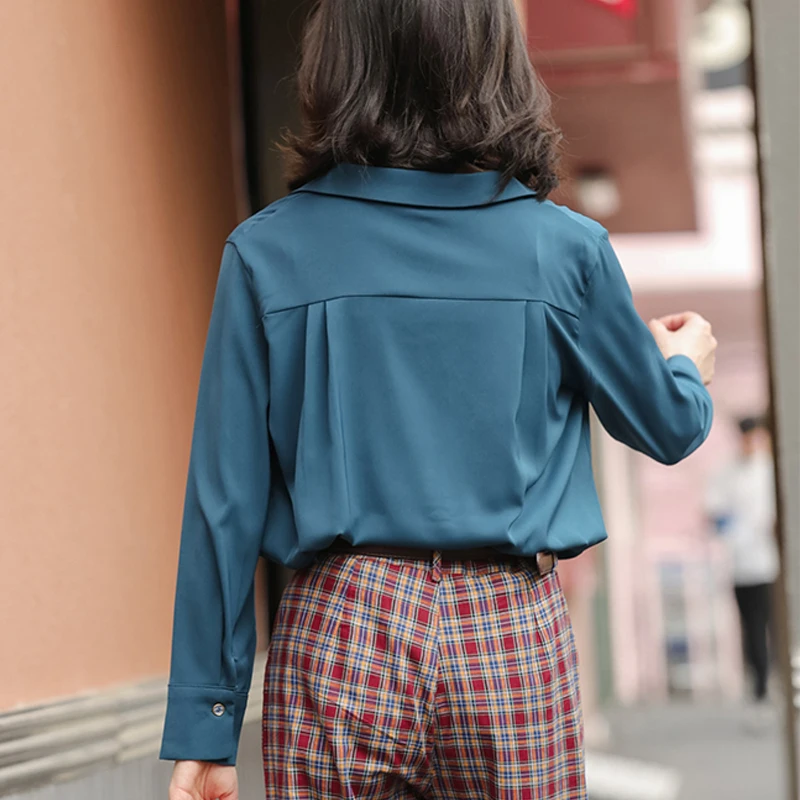 

Vintage Loose Long Sleeve Shirts Chiffon Blouses Elegant Solid Simple Suit Collar Summer Cardigan Women Blouse Top Blusas 10463