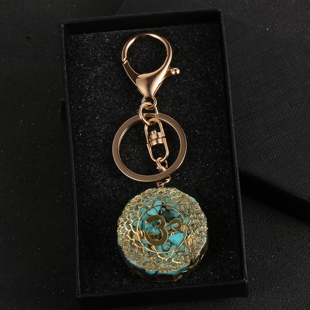 Брелок для ключей из натурального каменная крошка тигровый глаз аметисты