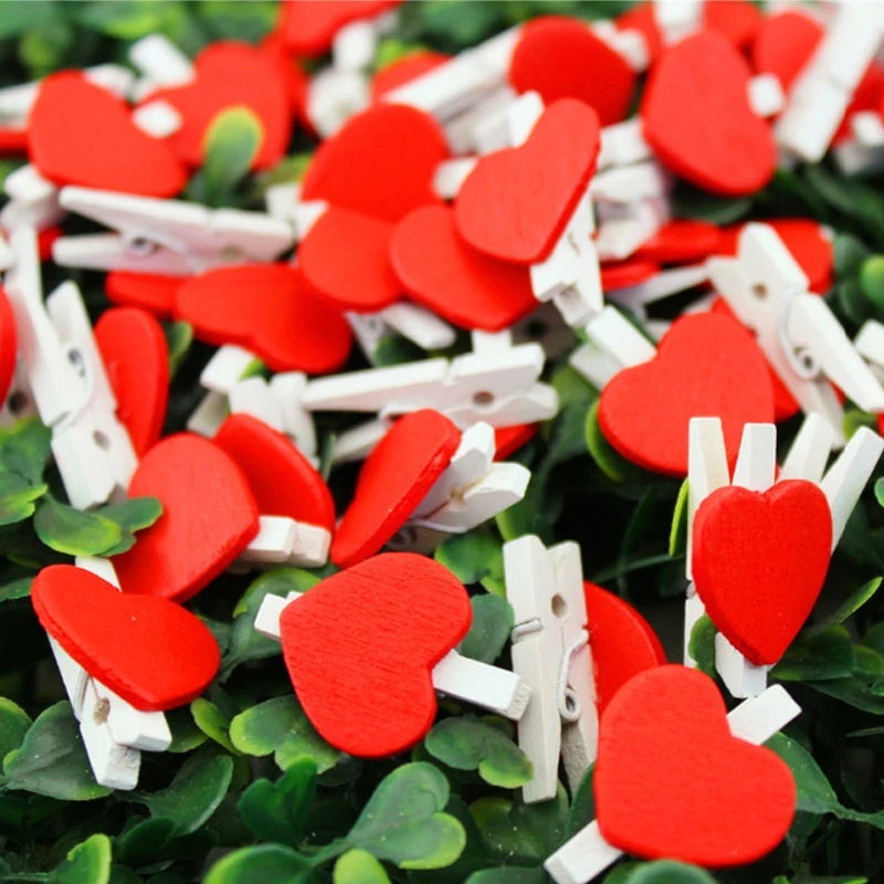 

50PCS/Lot Mini Romantic Loving Heart Shape Wood Clips Handicrafts Photos Papers Clothes Pegs Home Decoration