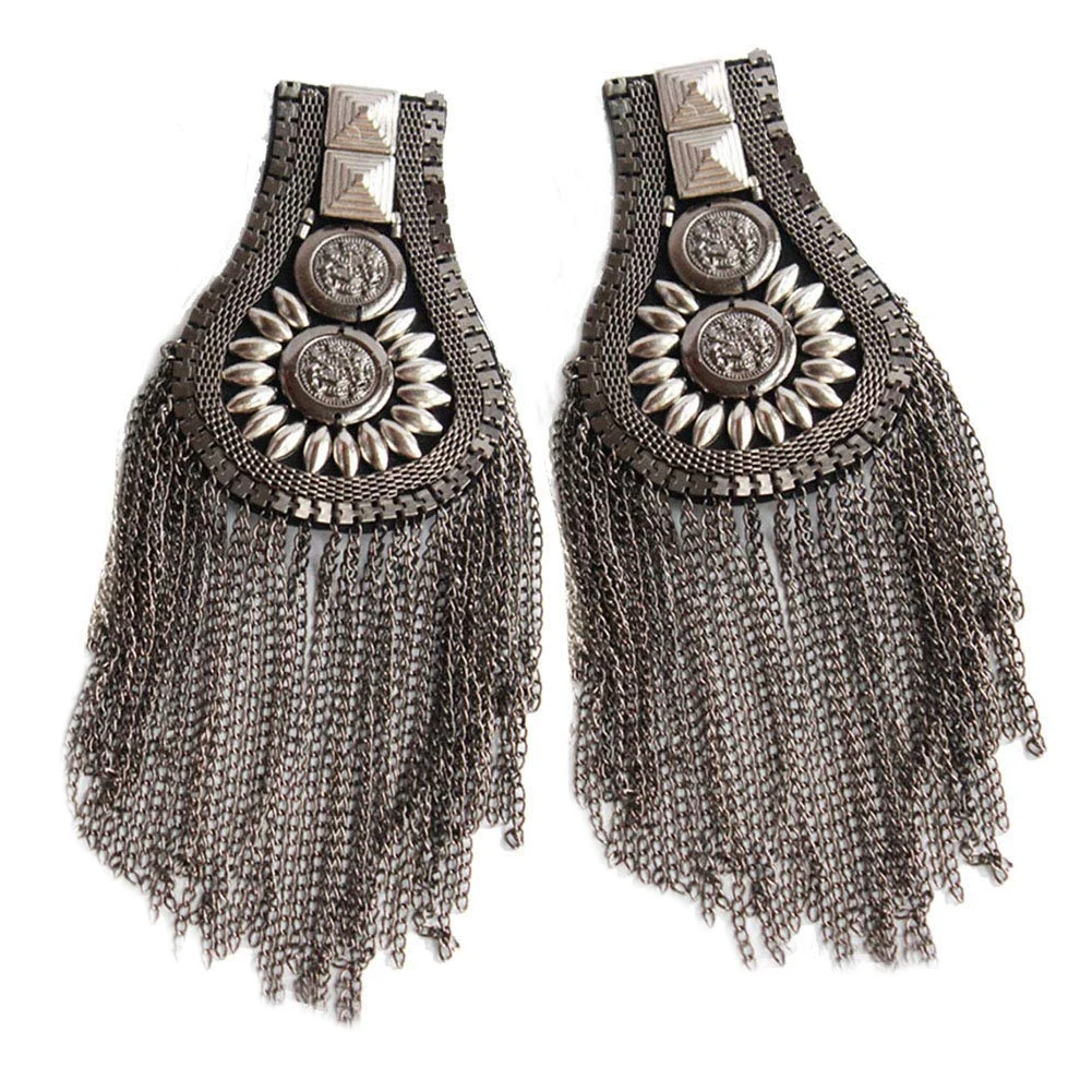 Эполлет в британском стиле с заклепками и кисточками 1 шт. брошь на плечо значок