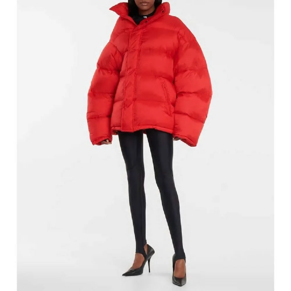 

Большой бренд атласное покрытие PU свободные повседневные женские теплые пальто-парка 2021 Новые женские зимние модные высококачественные ко...