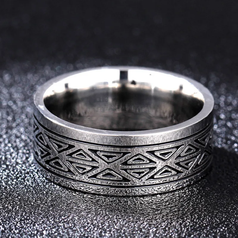 

Men and Women Birthday Gift 8MM Titanium Rings for Triangular Pattern Ring Wholesale
