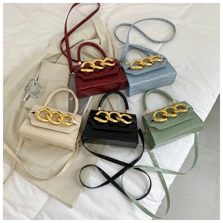 

Женская сумка-мессенджер из ПУ кожи, с цепочкой