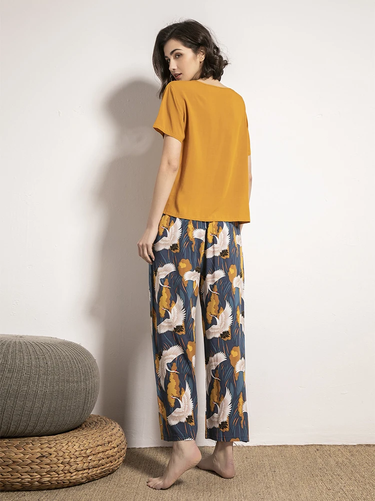 Комплект пижамный женский из 2 предметов удобный хлопковый топ контрастной