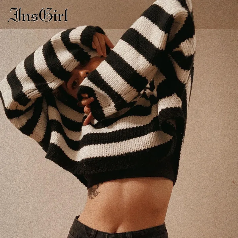 Женский винтажный Готический свитер в черно-белую полоску с длинным рукавом и