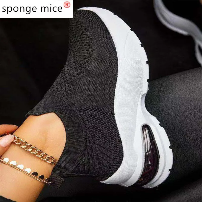 

Womens Sneakers Women Vulcanized Shoes High Quality Women Sneakers Slip on Flats Shoes Women Loafers Plus Size 43 Walking Flat