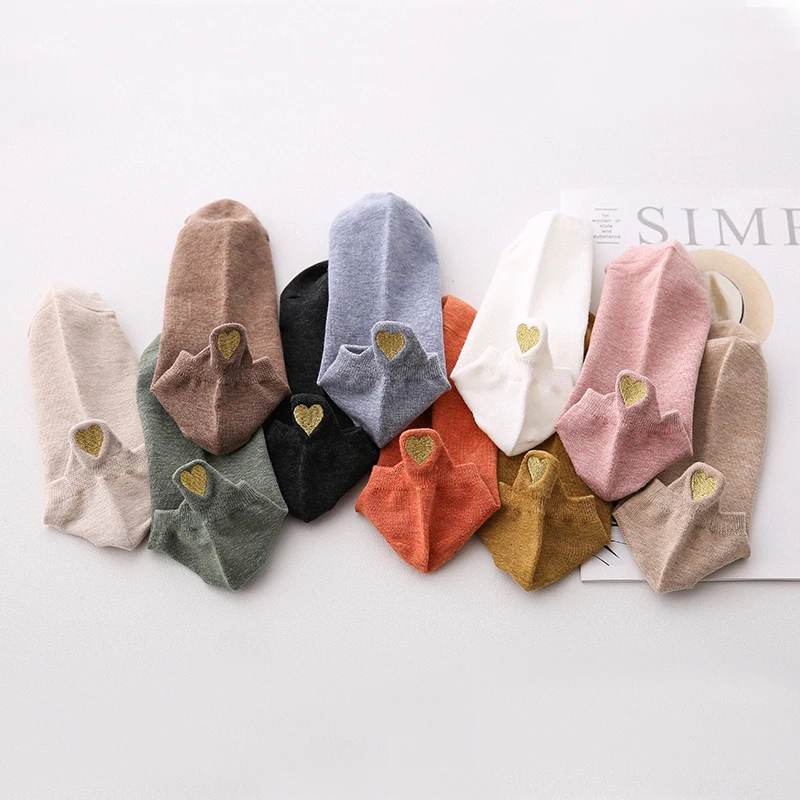 

2020 New Spring 4 Pairs/ Fashion Socks Woman Ankle Girls Cotton Color Novelty Women Fashion Cute Heart Casual Funny Sock Autumn