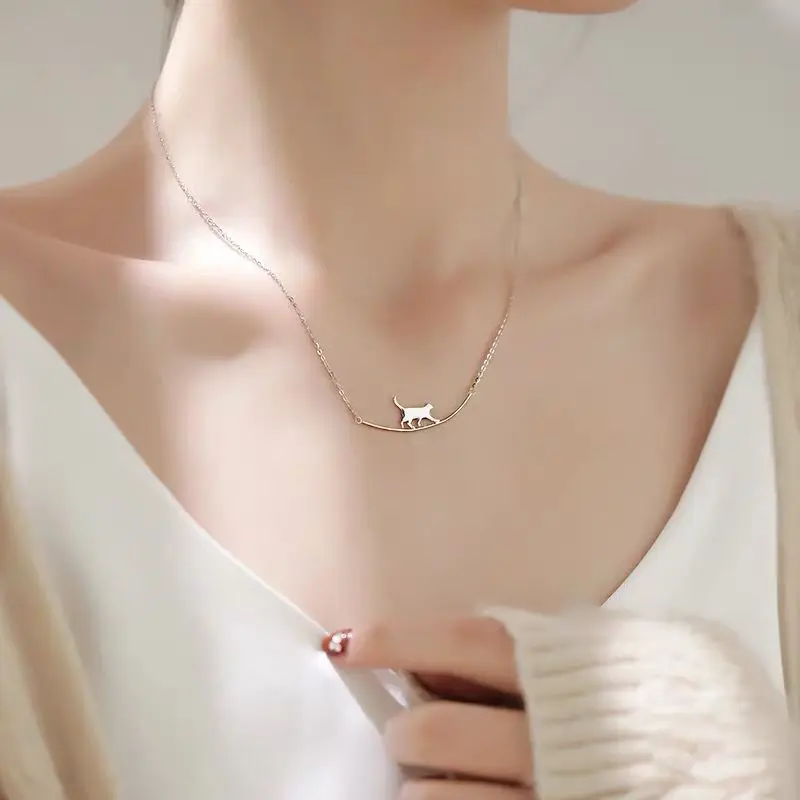 

Cat curved necklace with 925 silver simple personality niche fresh and cute student clavicle chain for fashion modern female
