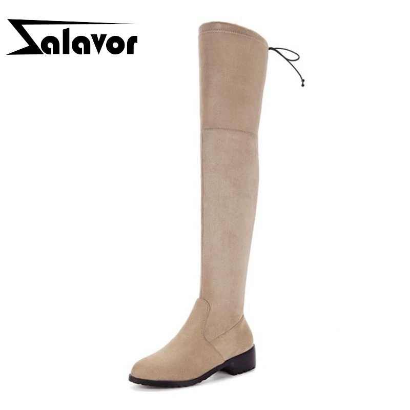 Женские зимние эластичные сапоги выше колена на среднем каблуке с ремешком