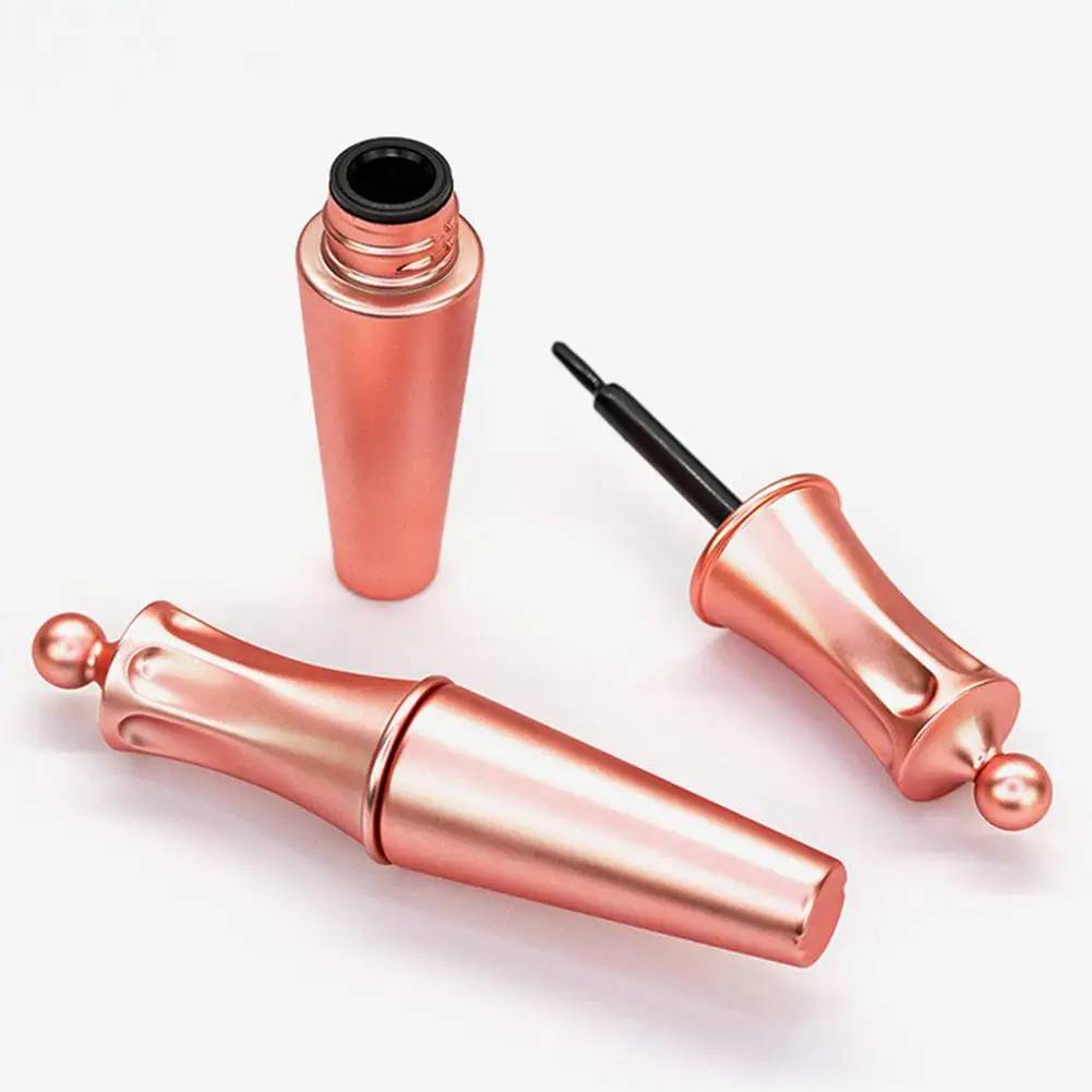 1 Набор Магнитных жидких подводок для глаз с 3 парами магнитных накладных ресниц и