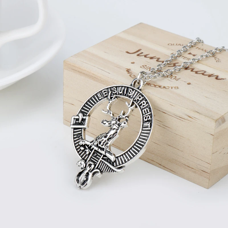 

Movie Outlander Necklace Thistle Deer Pendant Necklace Fashion Alloy Jewelry Party Accessory for Women Men
