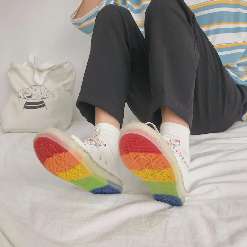 

2020 New Rainbow Letters Student Low-top Casual Shoes Lace Up White Shoes Sneakers Female Flat Casual Shoes Designer W22-76