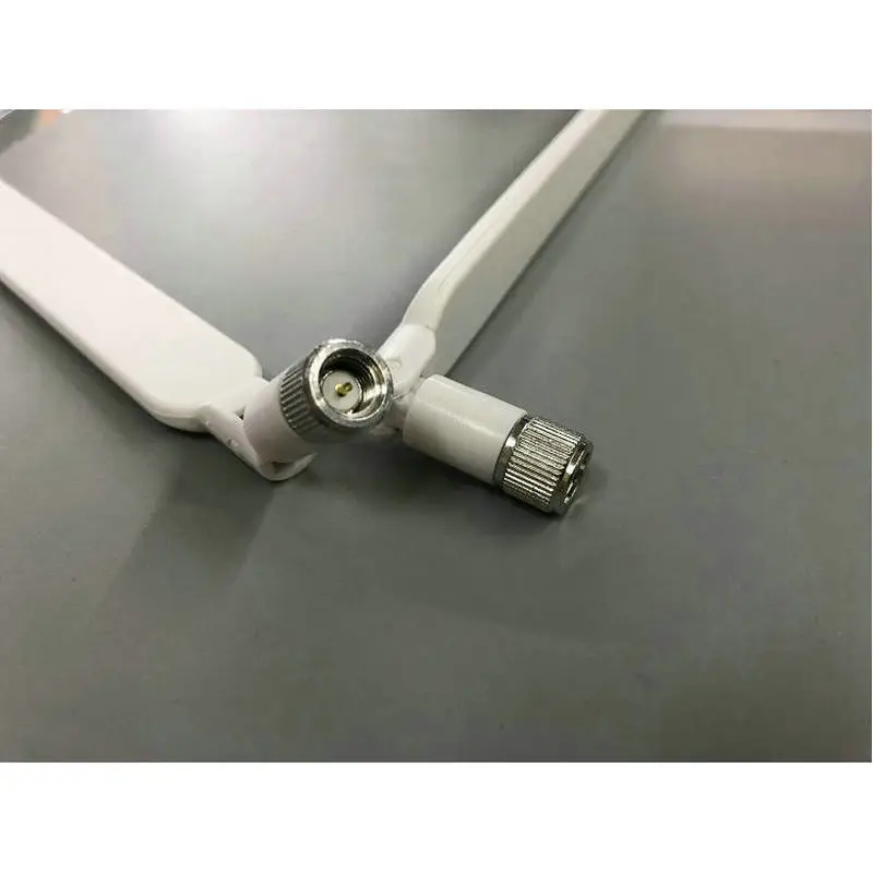 Антенна для B315 B310 B593 B525 B880 B890 E5186 5dBi SMA Male 4G LTE маршрутизатор Антенна белый/черный