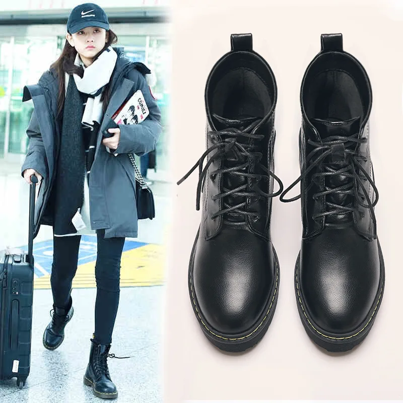 Женские ботинки на шнуровке плоской подошве байкерские черные женская обувь