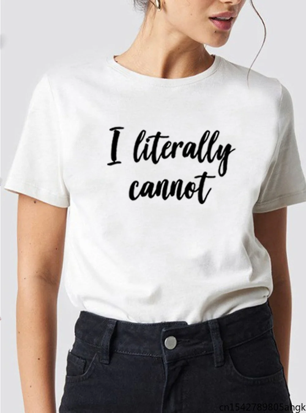 

Женская летняя футболка с коротким рукавом и круглым вырезом